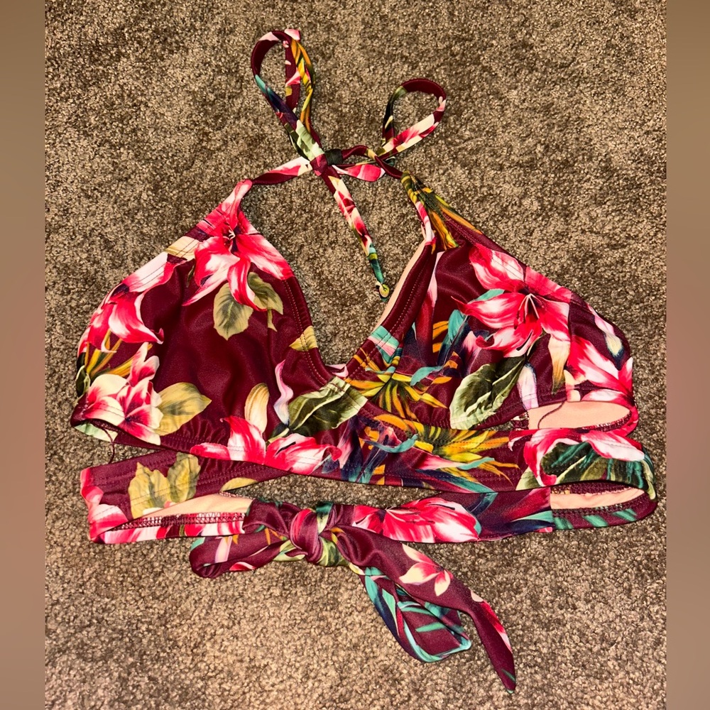 Bathing suit top